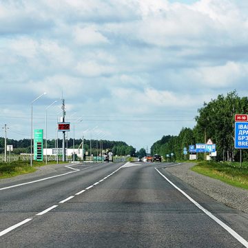 Президент требует привести в порядок дороги между районными центрами и агрогородками